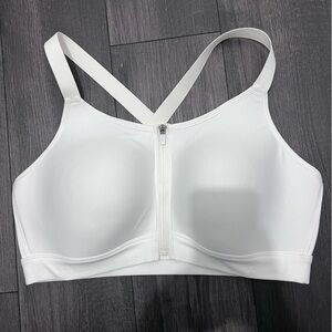 Women’s Plus Size Under Amour sports bra